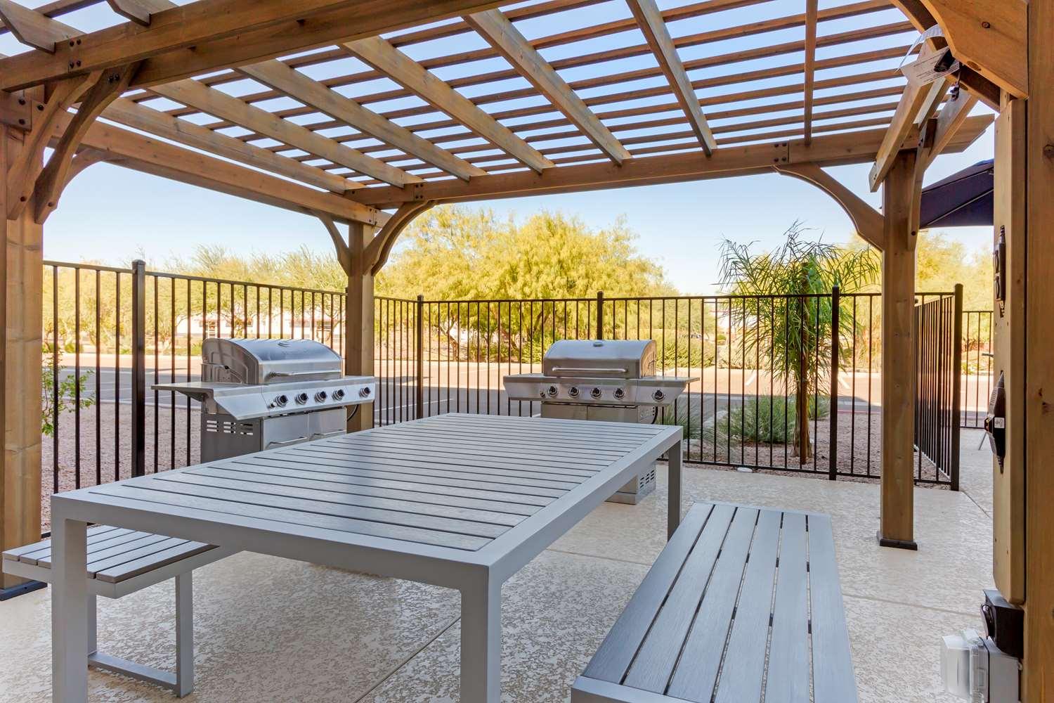Best Western Plus Executive Residency Phoenix North Happy Valley Eksteriør billede