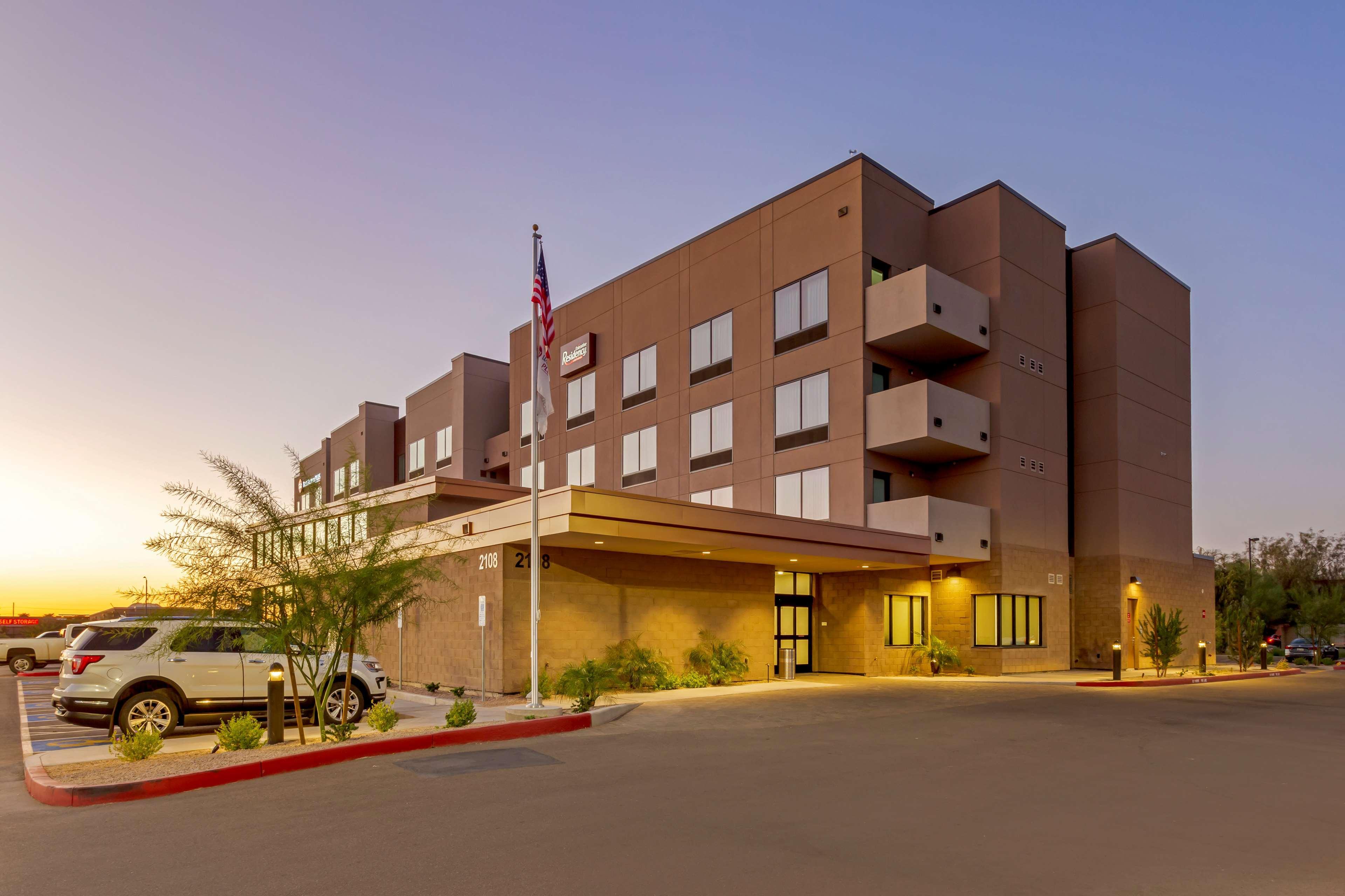 Best Western Plus Executive Residency Phoenix North Happy Valley Eksteriør billede