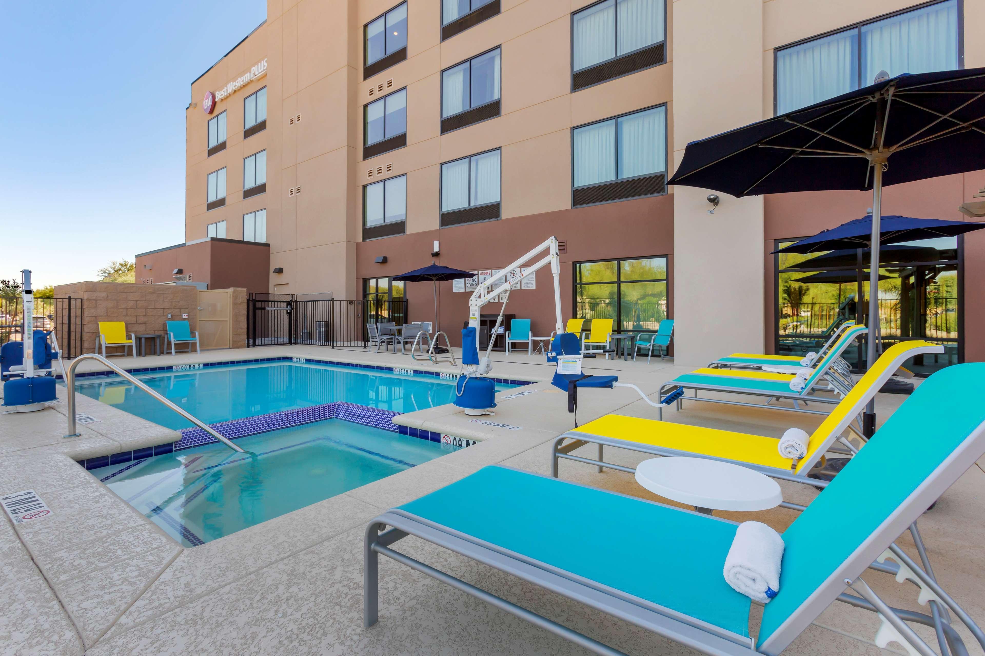 Best Western Plus Executive Residency Phoenix North Happy Valley Eksteriør billede