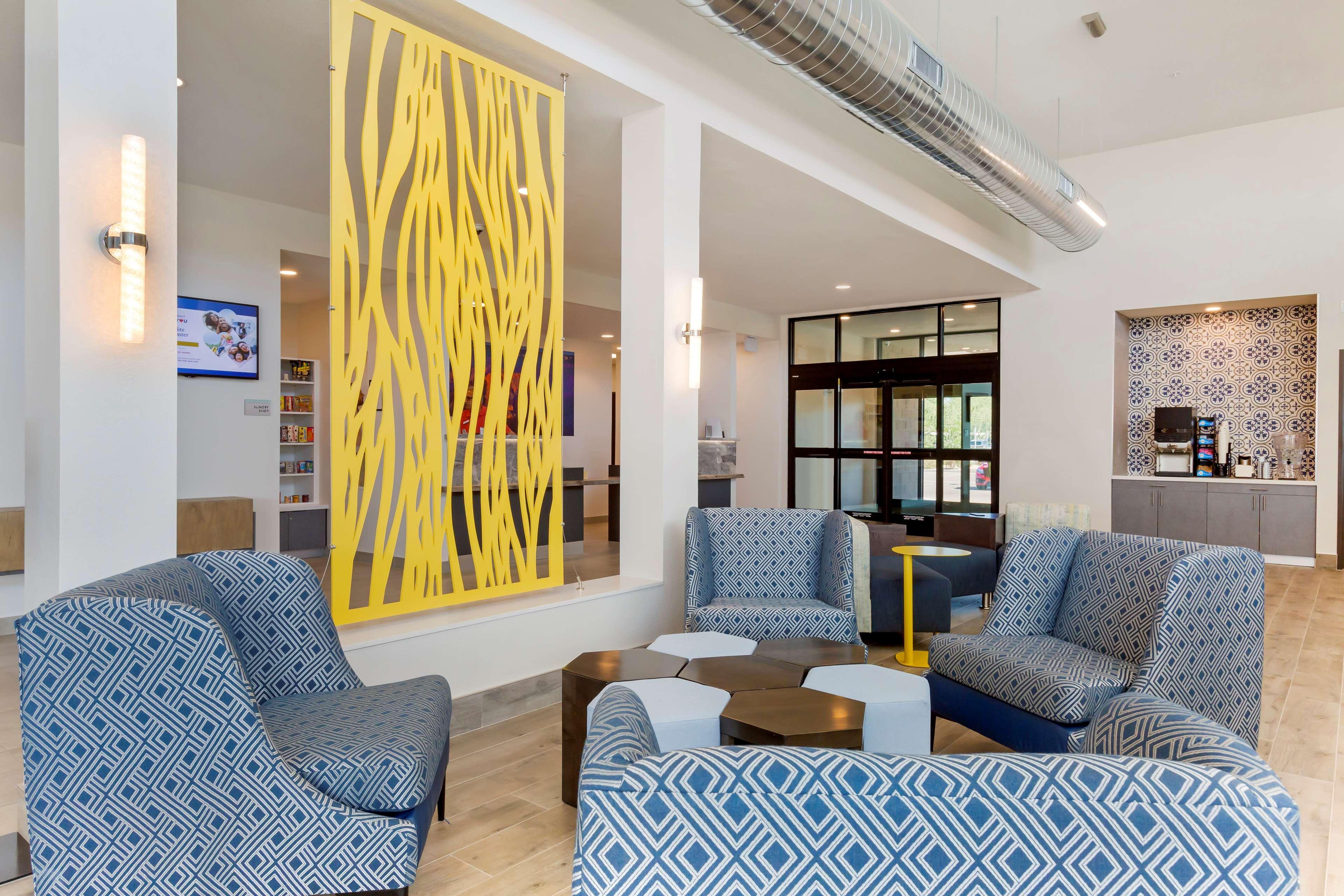 Best Western Plus Executive Residency Phoenix North Happy Valley Eksteriør billede